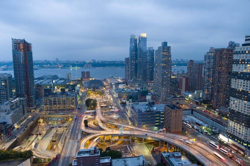 Hampton Inn Manhattan - Times Square South Main image 2